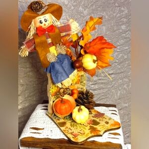 Fall Scarecrow Shelf Sitter